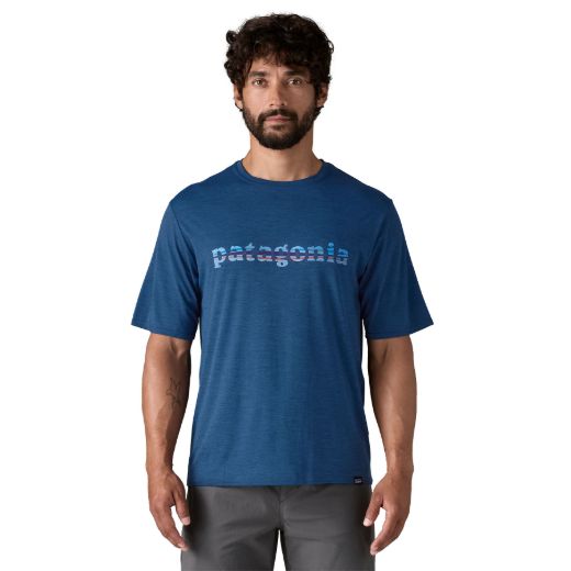 Bilde av Patagonia M´S Cap Cool Daily Graphic Shirt Tclx 73 Text Logo: C